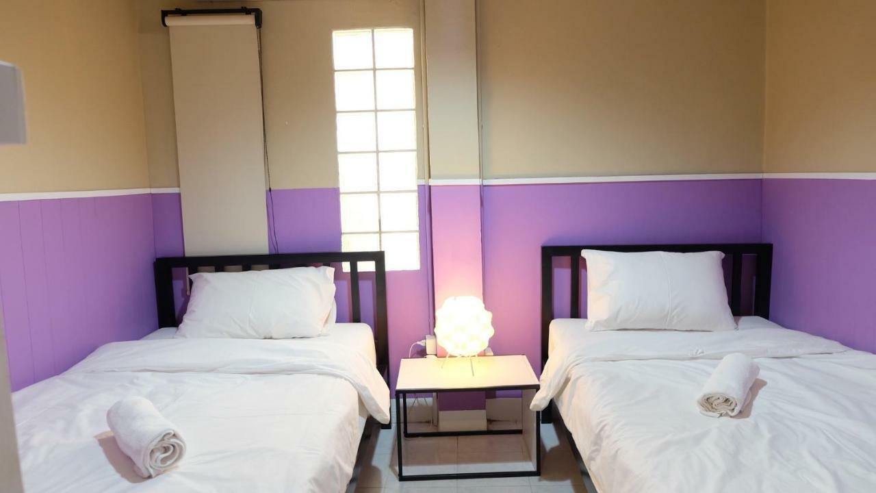 Why Not House Hostel Chiang Mai Luaran gambar