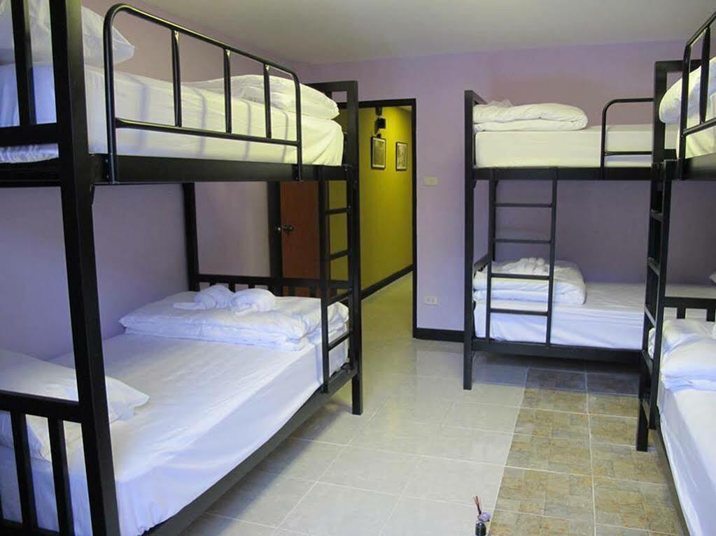 Why Not House Hostel Chiang Mai Luaran gambar